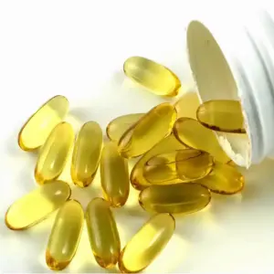 Cápsulas de óleo de peixe omega3 OME alimento natural personalizado para o reforço imunológico.