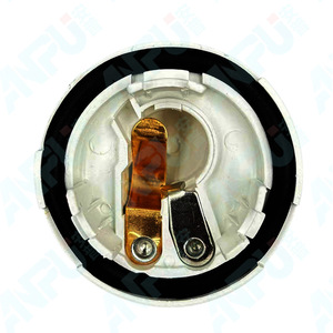 Feu de position Volvo Truck RZ 01 A0119 S25 en plastique, pièce de rechange pour camions de taille moyenne à lourde - Product Image 2