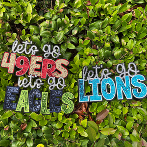 Patch Termoadesive Personalizzate con Paillettes 3D Olografiche per Giacche - Mascotte Squadre di Football: 49ers, Eagles, Lions - Perfette per il Giorno della Partita - Product Image 1