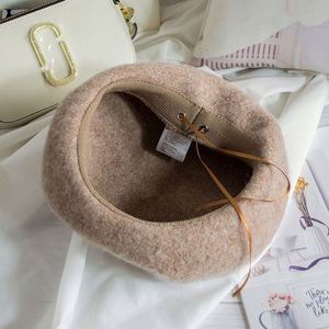 Béret d'artiste unisexe de haute qualité 100% laine, broderie personnalisée, couleur unie, écologique, réglable, pour les fêtes et les occasions décontractées - Product Image 4