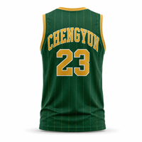 Maillot de basket-ball vert émeraude classique des années 90, lettrage universitaire, uniforme d'équipe rétro