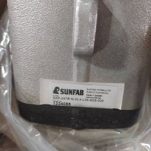 Pompe à piston hydraulique SUNFAB SAP-047R-N-DL4-L35-S0S-000 Fabriquée en Suède - Product Image 1