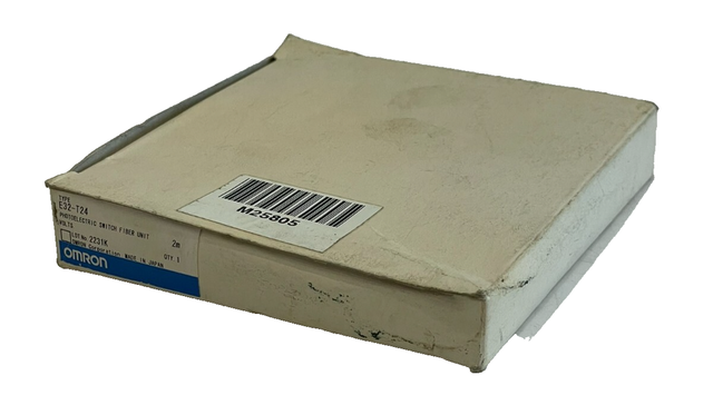 NEW PLC E32-T24 FIBER OPTIC SENSOR 2M E32T24