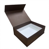 Boîte cadeau en papier pliable magnétique avec logo en matériaux recyclés en gros pour bougies, vêtements, chaussures, cosmétiques