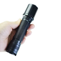 Lampe torche tactique rechargeable multifonction de haute qualité IP67 2000 lumens en alliage d'aluminium LED avec garantie de 5 ans