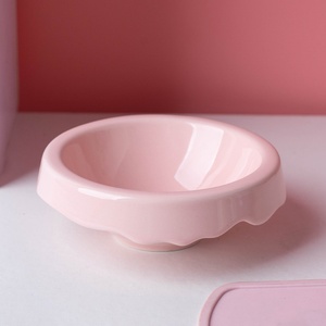 Eco-Friendly Cerâmica Pet <span class=keywords><strong>Bowl</strong></span> Perna Alta Encostada Pescoço Anti-Spill Design Padrão Sólido Portátil Gato Cão Comida Tigela De Água Por Atacado - Product Image 6