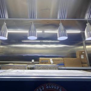 Chariot de vente de bonne qualité pour le café chariot de nourriture Hot Dog mobile <span class=keywords><strong>à</strong></span> vendre Hotdog de voiture sur roues kiosque camion rapide <span class=keywords><strong>à</strong></span> bas <span class=keywords><strong>prix</strong></span> - Product Image 5