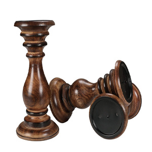 Le support de bougie de ville en bois en bois, bougeoirs, bougeoirs, colonnes tournées arrondies, - Product Image 3