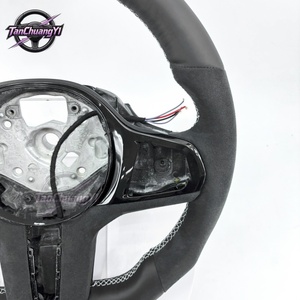 Volant de voiture personnalisé en fibre de carbone pour F91 F92 F93 M5 F90 G31 G32 G38 G32 M550i G30 2017-2024 - Product Image 4