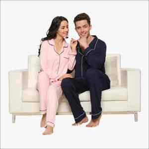 Pijamas para Parejas, Pijamas de San Valentín, Conjunto de Pijamas, Ropa de Dormir Familiar, Logotipo Personalizado, Pijamas Clásicos para Mujer - Product Image 2