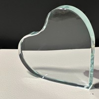 Trophée en cristal personnalisé de haute qualité avec impression UV en forme de cœur, gravure au laser pour cérémonie de remise des prix, design minimaliste