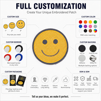Écusson brodé personnalisé jaune visage souriant, badge rond haute densité pour vêtements, sacs, cadeaux promotionnels, vente en gros, direct usine