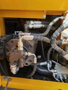 Offre Spéciale – Excavatrice sur Chenilles Hydraulique Volvo EC140 d'Occasion de 14 Tonnes – Machine de Terrassement et Brise-roche - Product Image 4