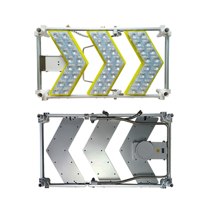 Luce di Segnalazione Stradale ad Alta Visibilità, Pannello LED Portatile con Freccia, Guscio in Alluminio, Grado di Protezione IP66, Visibilità 1000m, Alimentato <span class=keywords><strong>a</strong></span> Batteria - Product Image 4