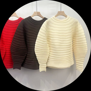 Chemise à manches trois quarts pour femme, col rond, décontractée, ample, en polyester 100% écologique, design tendance, plissée texturée, PY - Product Image 6