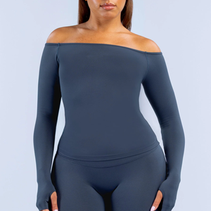 Nuevo Lanzamiento: Top de Manga Larga con Hombros Descubiertos para Mujer, Top de Yoga para Fitness, Top de Gimnasio con Orificio para el Pulgar, Ropa Deportiva con Logotipo Personalizado - Product Image 5