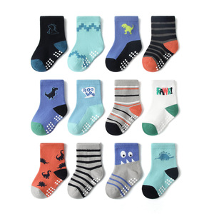 12 pares de <span class=keywords><strong>Calcetines</strong></span> antideslizantes para niños, <span class=keywords><strong>calcetines</strong></span> bonitos con patrón de dibujos animados para niños y niñas - Product Image 6