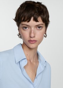 Usine de vêtements Oem personnalisé quantité minimale de commande bas 50 pièces col rabattu bouton caché manches longues bleu clair femmes Blouse hauts chemise - Product Image 2