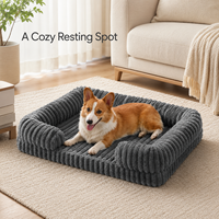 Canapé-lit confortable pour animaux de compagnie avec rebords enveloppants de soutien, surface en peluche courte à faible perte de poils pour chiens, pour dormir en intérieur