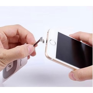 Récepteur de charge <span class=keywords><strong>sans</strong></span> <span class=keywords><strong>fil</strong></span> universel <span class=keywords><strong>pour</strong></span> <span class=keywords><strong>iPhone</strong></span> 6 <span class=keywords><strong>6s</strong></span> 7 8 et Android Micro USB Type-C - Product Image 6