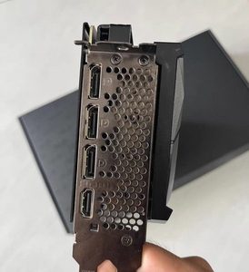 การ์ดจอ RTX3060 12GB GDDR6 แบบสามพัดลม OC สำหรับเล่นเกมบนเดสก์ท็อปพีซี ตัดต่อวิดีโอ 3D โมเดลลิ่ง เรนเดอร์ วอร์กสเตชัน GPU - Product Image 3