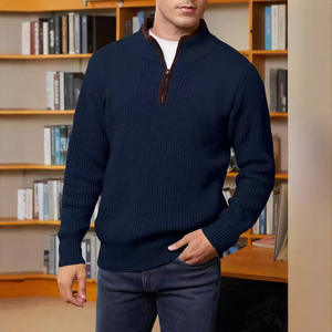 Мужской свитер с воротником-стойкой - Product Image 1