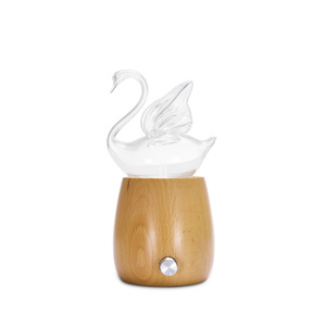 Diffuseur d'huiles essentielles en bois massif KXY 30 ml avec lumière LED, type brume, pour la maison et l'hôtel - Product Image 5