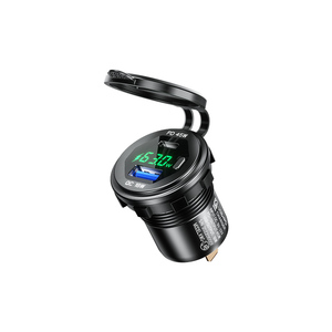 Kewig Chargeur <span class=keywords><strong>de</strong></span> voiture LED double USB en aluminium 45W personnalisé avec type C et 2 autres ports Charge rapide QC3.0 pour voitures bateaux UTVs - Product Image 5