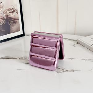 <span class=keywords><strong>Coque</strong></span> de téléphone en cuir PU matelassée <span class=keywords><strong>compatible</strong></span> avec Samsung Z <span class=keywords><strong>Flip</strong></span> 7 6 5 <span class=keywords><strong>4</strong></span> <span class=keywords><strong>3</strong></span> pour femmes - Product Image 3