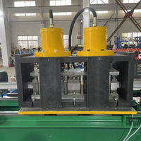 Machine de profilage de canaux de support photovoltaïque réglable en hauteur pour la pose de panneaux solaires et la construction de structures solaires