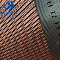 Feuilles de mailles décoratives en plastique Plaque de cuisson au four perforée en alliage d'aluminium Grille en tôle en forme de diamant