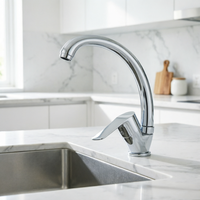 Robinet de cuisine moderne monotrou en alliage de zinc avec cartouche céramique, idéal pour les cuisines d'hôtels et d'appartements