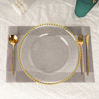 Assiettes de présentation de luxe en plastique doré perlé de 13 pouces pour mariage et fête, modernes, en acrylique transparent, durables, non toxiques, style européen, vente en gros