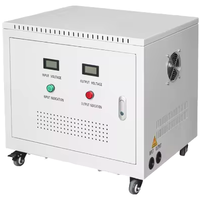 Autotransformateur triphasé industriel à tension variable 20kVA 30kVA, transformateur de tension réglable 380V avec roues pour usage en usine