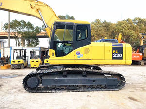 Excavadora Komatsu PC220 de 22 toneladas en buen estado, excavadora a la venta, excavadora sobre orugas Komatsu, excavadora sobre orugas de la marca Komatsu, de la marca Komatsu, de la marca Komatsu PC220, de la marca de la talla de la que se vende - Product Image 3