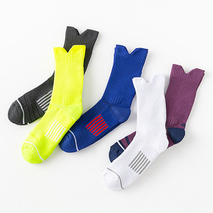 Calcetines Deportivos de Baloncesto de Élite <span class=keywords><strong>para</strong></span> Hombre Talla Grande Antideslizantes Prácticos de Media Caña con Suela de Toalla Profesionales <span class=keywords><strong>para</strong></span> Deportes - Product Image 3