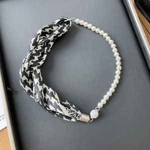 Zifeng OEM Voile Soie De Medine collana di perle coreane sciarpa di seta con chiusura magnetica - Product Image 3