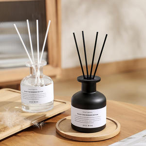 Aromatizador sin Fuego <span class=keywords><strong>de</strong></span> Larga Duración en Botella <span class=keywords><strong>de</strong></span> Vidrio para Decoración del Hogar, Recámara, Baño, Jardín y Aseo - Product Image 4