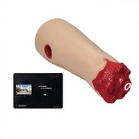 Système de formation en hémostatase des membres inférieurs pour la pratique de la compression et du bandage en cas d'hémorragie fémorale d'urgence suite à une amputation de la cuisse chez l'adulte