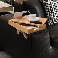 Support de téléphone de table rotatif à 360 ° Offre Spéciale plateau d'accoudoir de canapé en bambou avec rangement conception à clipser réglable pour canapés larges