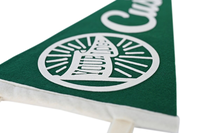 Vente en gros de bannières de fête suspendues en triangle promotionnel, drapeaux en feutre avec logo personnalisé pour les fêtes d'anniversaire et de pépinière