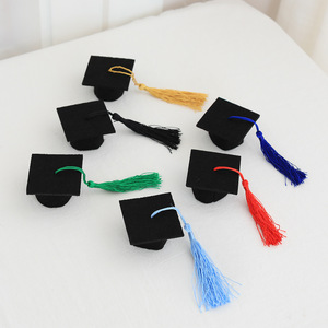 Mini Birrete de Graduación con Borla de Color, Accesorio para Muñecas, Decoración para Ramos - Product Image 1