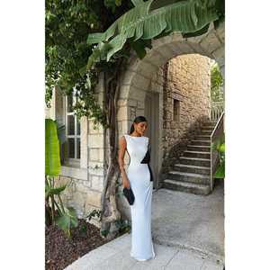 Robe de soirée blanche style simple col montant manches courtes détails de perles tailles XS/XL longueur au sol styles de fête - Disponible XS XL - Product Image 3