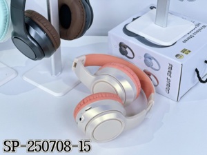 <span class=keywords><strong>Casque</strong></span> Bluetooth couleur Macaron à la mode V5.4 finition brillante <span class=keywords><strong>casque</strong></span> sans fil avec FM TF MP3 sur l'oreille <span class=keywords><strong>casque</strong></span> de <span class=keywords><strong>musique</strong></span> pliable - Product Image 2