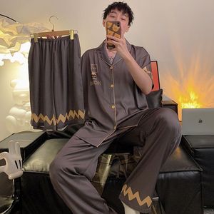 Conjunto de <span class=keywords><strong>pijamas</strong></span> de tres piezas de seda hielo y nieve de satén con solapa pequeña para hombre de verano al por mayor - Product Image 5