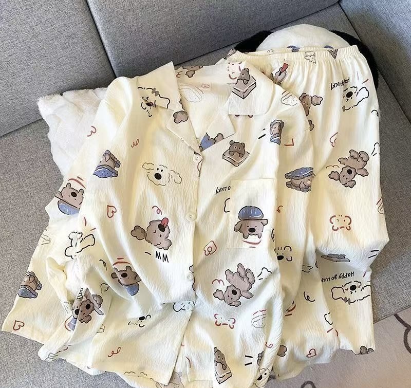 Cucciolo carino beige