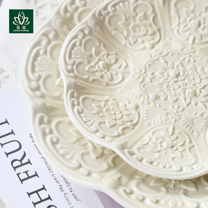 Tazza <span class=keywords><strong>da</strong></span> tè in porcellana bianca di lusso diretta dalla fabbrica Set di <span class=keywords><strong>tazze</strong></span> <span class=keywords><strong>da</strong></span> tè in ceramica Premium <span class=keywords><strong>con</strong></span> <span class=keywords><strong>piattino</strong></span> per gli amanti del tè - Product Image 5