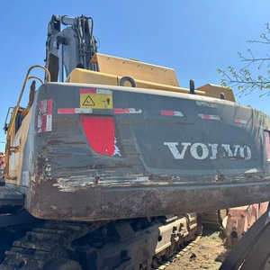 Excavadora de cadenas Volvo EC700B LC de 34 toneladas usada con cazo de excavación - Product Image 2