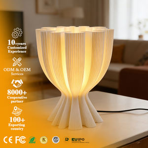 Lampe <span class=keywords><strong>de</strong></span> bureau LED E14 à impression 3D, température <span class=keywords><strong>de</strong></span> couleur 3000-6000K, abat-jour moderne en forme <span class=keywords><strong>de</strong></span> fleur, interrupteur à bascule dimmable, matériau ABS - Pour salon - Product Image 1