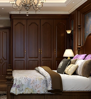 Armoire classique en chêne foncé américain avec miroir pour une organisation élégante des vêtements
